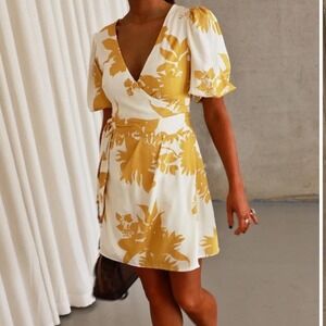 All About May Sandra Wrap Dress Size 2‎
